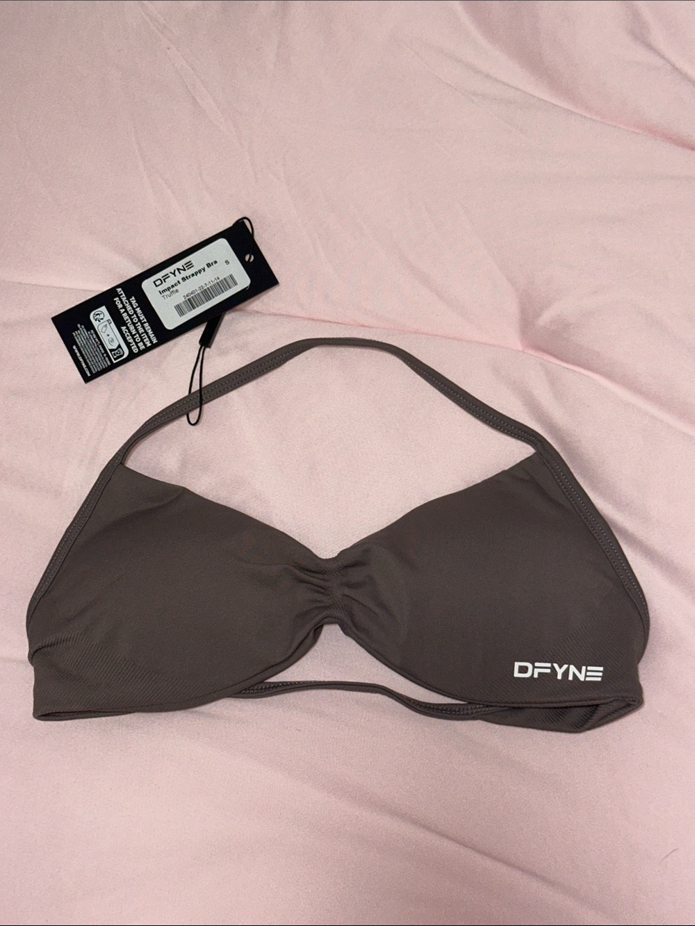 NWT DFYNE Impact Strappy Bra (Truffle - Small)